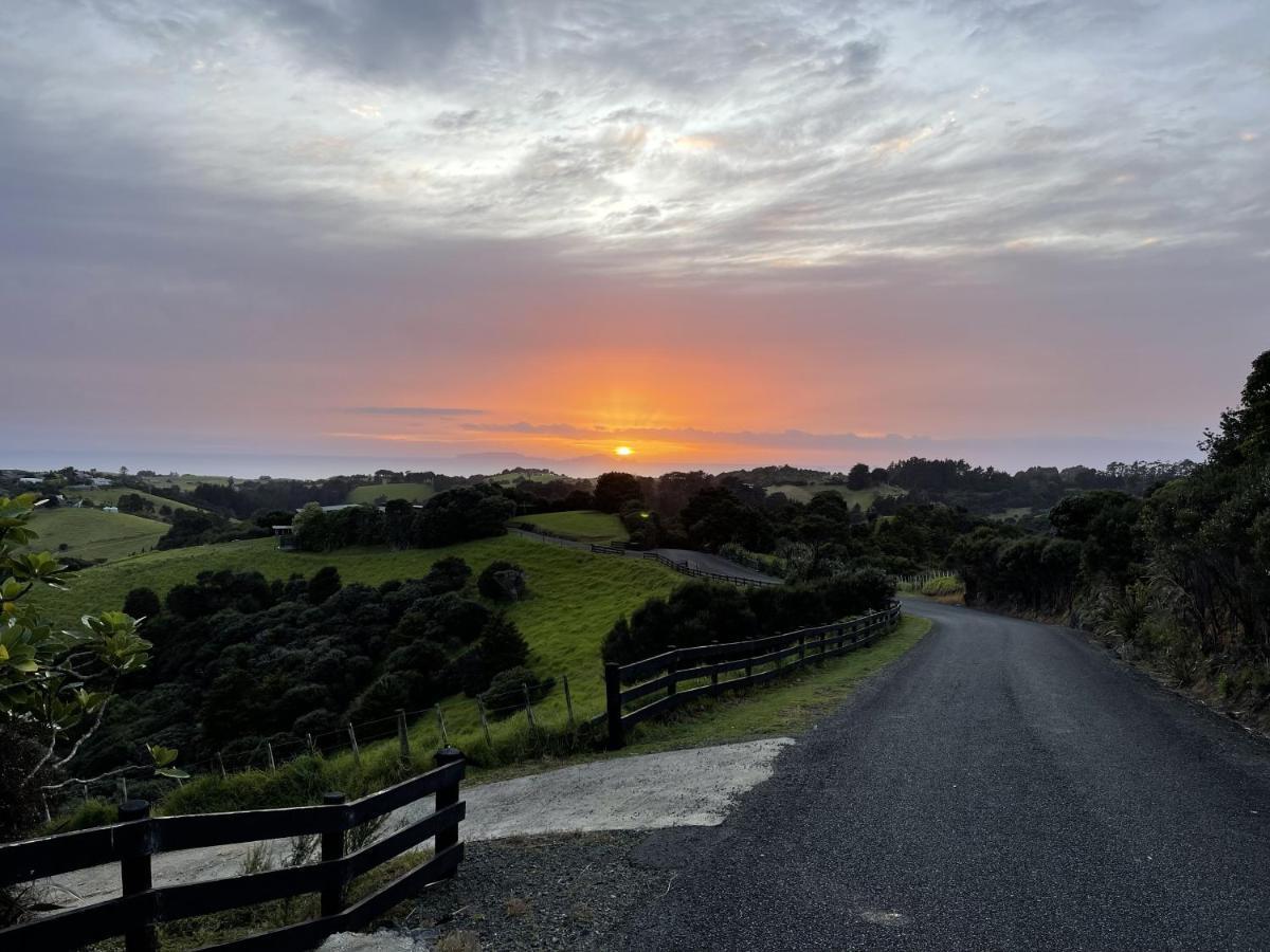 Matapouri & Tutukaka Spectacular Coastal Views- Aroha Luxury Guest Suite Экстерьер фото