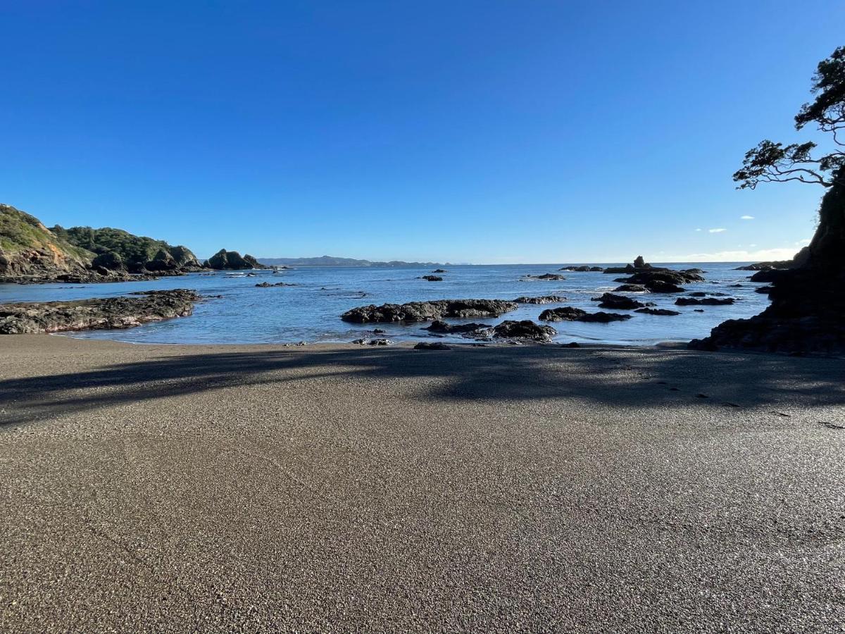 Matapouri & Tutukaka Spectacular Coastal Views- Aroha Luxury Guest Suite Экстерьер фото
